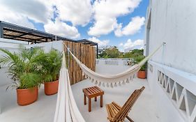 Casa Yako